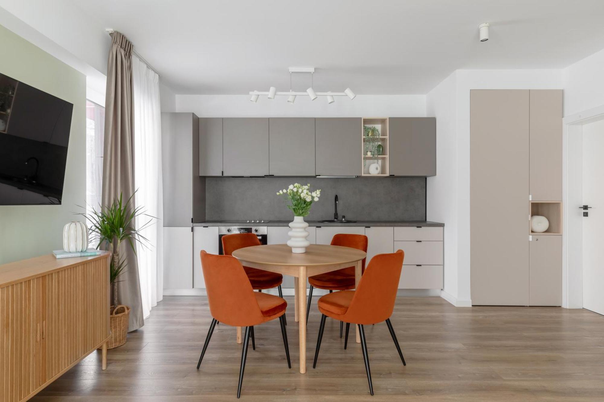Dream Garden Apartment With Free Parking سِنايا المظهر الخارجي الصورة