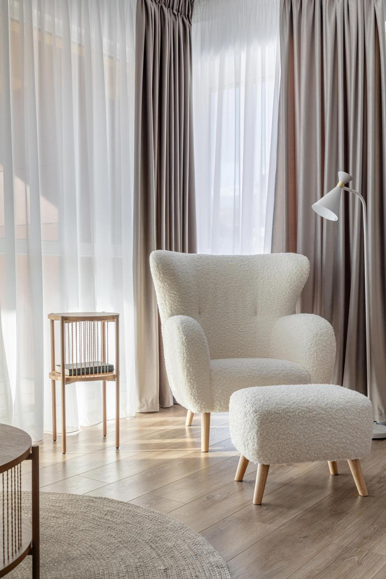 Dream Garden Apartment With Free Parking سِنايا المظهر الخارجي الصورة